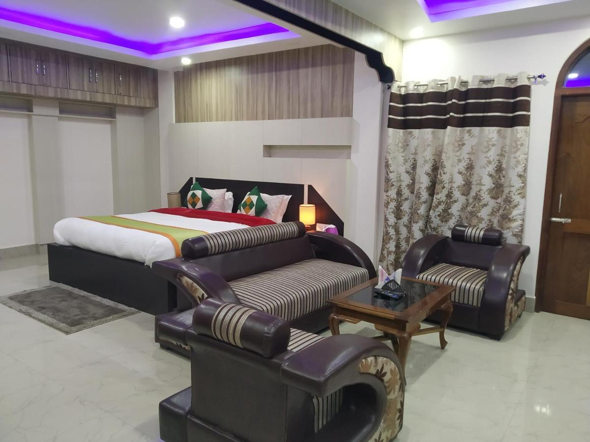 Ziro Palace Inn - A Boutique Hotel Hapoli Bagian luar foto