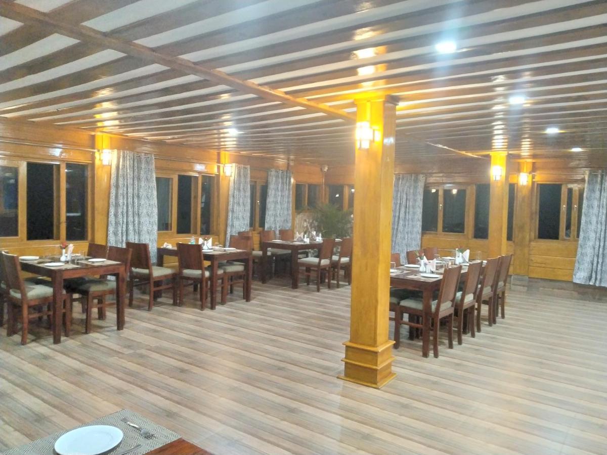 Ziro Palace Inn - A Boutique Hotel Hapoli Bagian luar foto