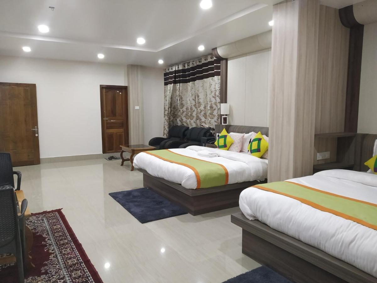 Ziro Palace Inn - A Boutique Hotel Hapoli Bagian luar foto