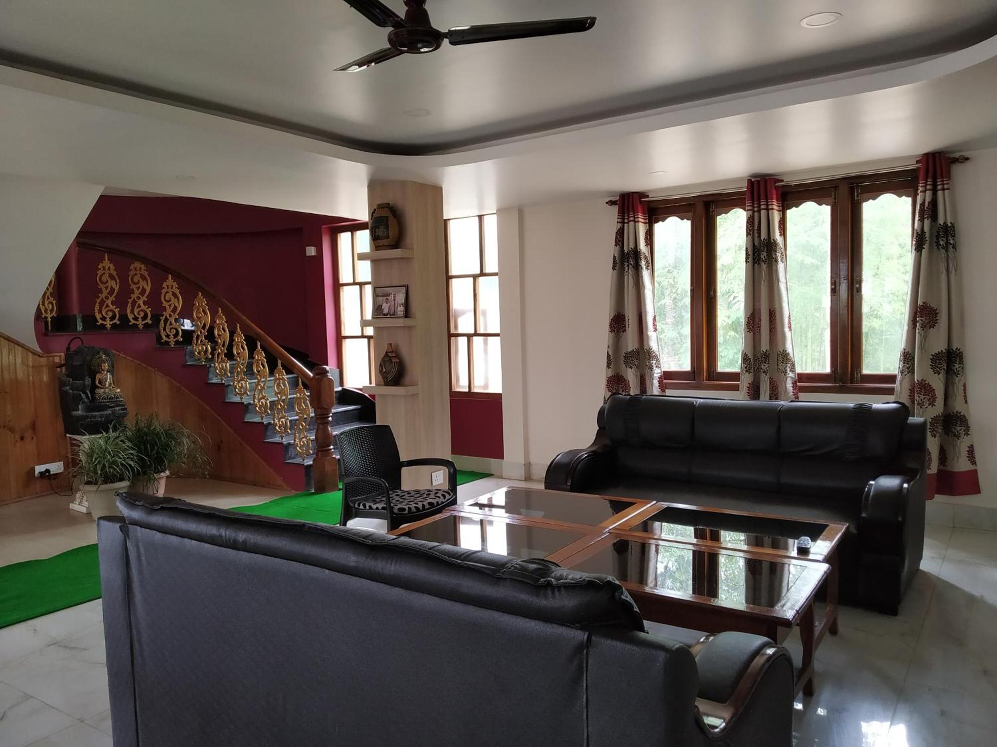 Ziro Palace Inn - A Boutique Hotel Hapoli Bagian luar foto